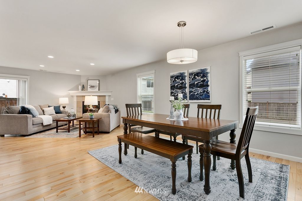 19119 13th Avenue Southeast Bothell, WA 98012 - Photo 6 of 21 Gallery Image 6