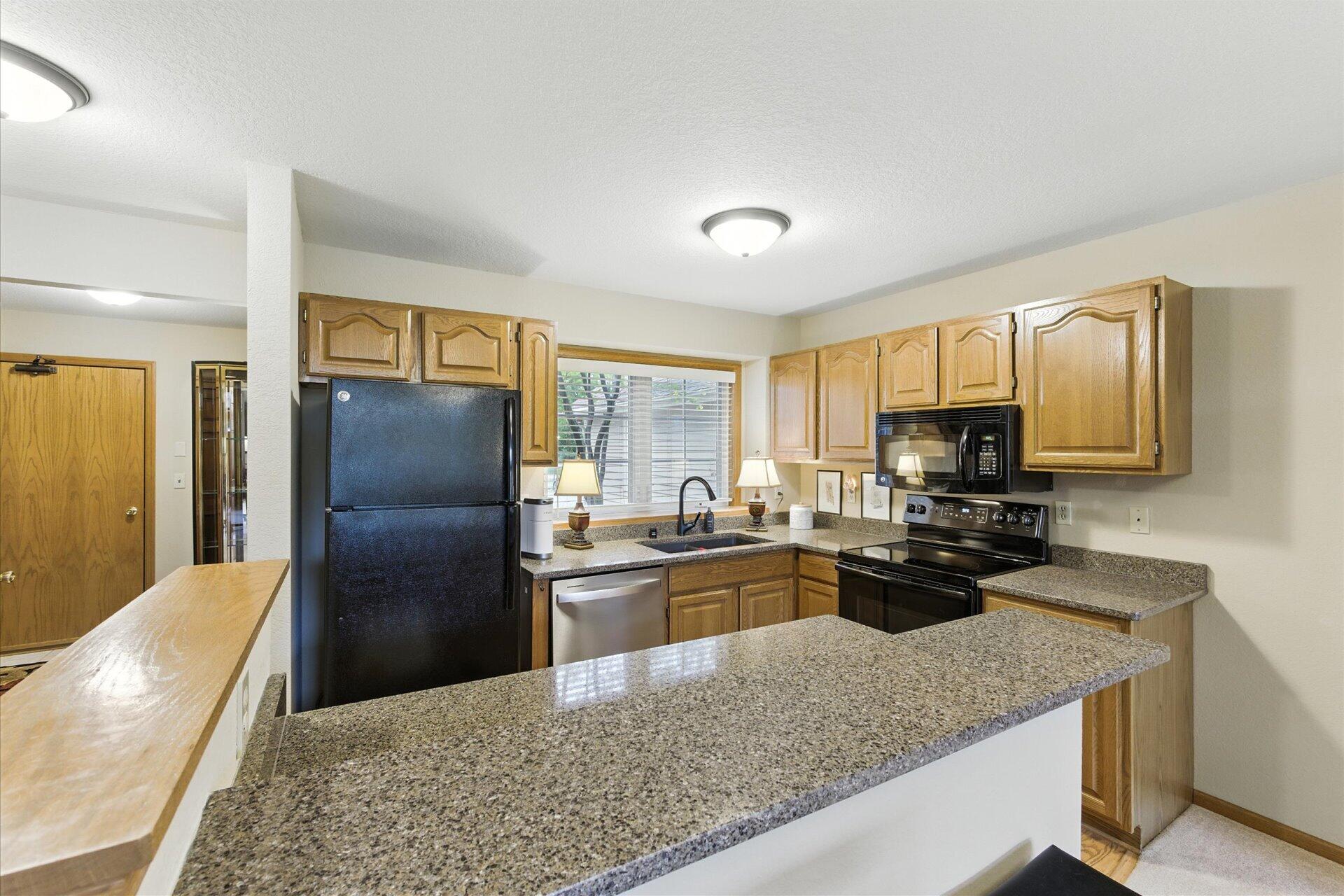2975 River Birch Drive, Unit C Brookfield, WI 53045 - Photo 7 of 25 Kitchen