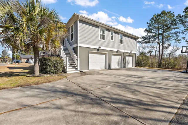 $2,895 | 1512 Eagle Landing Boulevard, Hanahan, SC 29410