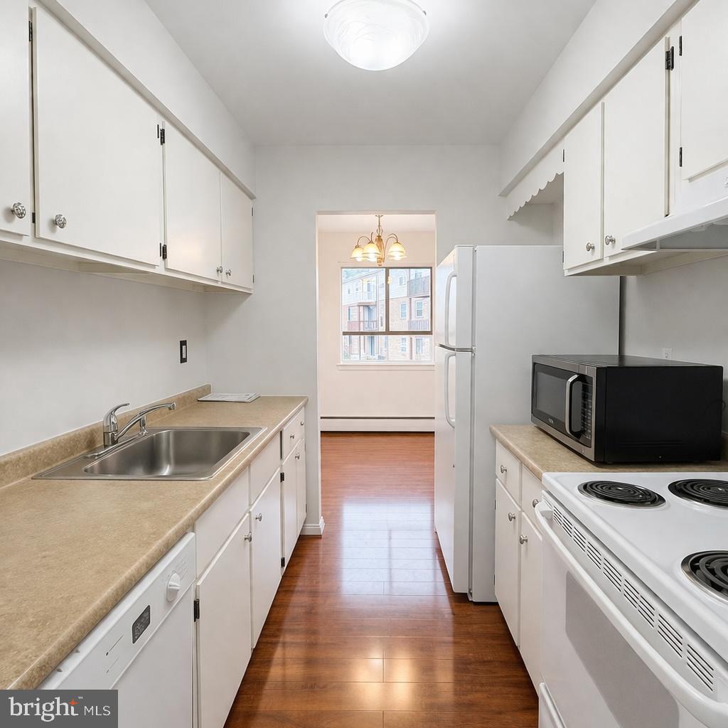 280 Bridgewater Road, Unit J5 Brookhaven, PA 19015 - Photo 2 of 15