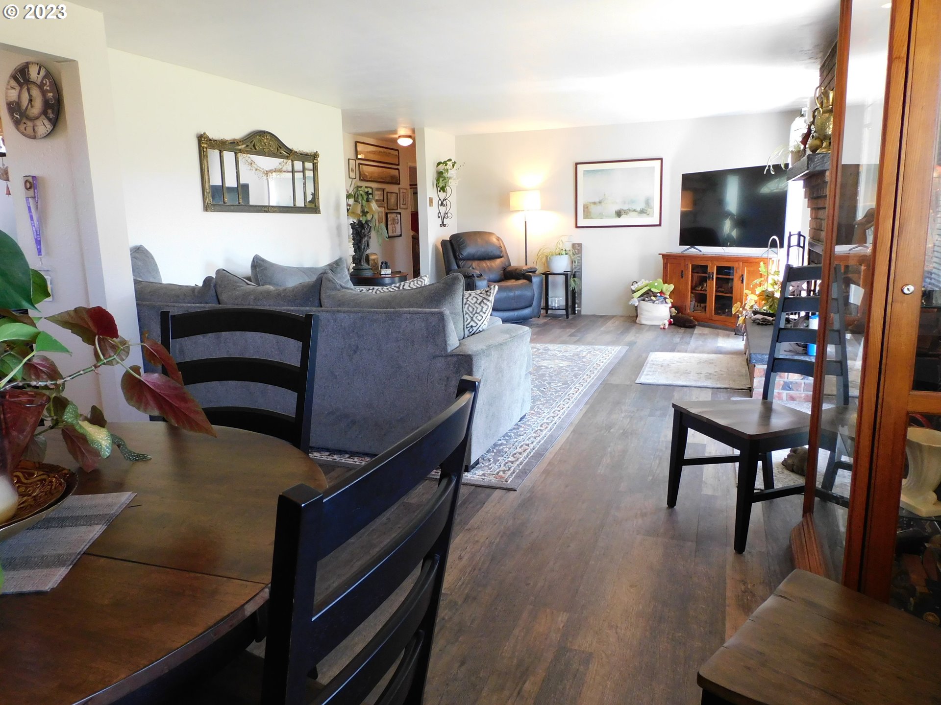 900 Doborout Street Myrtle Point, OR 97458 - Photo 2 of 46 Gallery Image 2