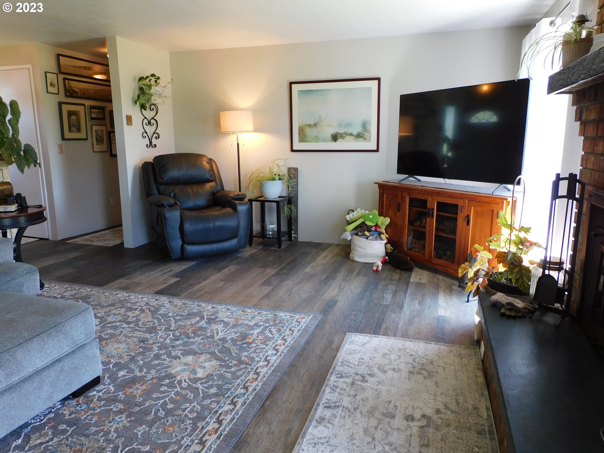 900 Doborout Street Myrtle Point, OR 97458 - Photo 7 of 46 Gallery Image 7