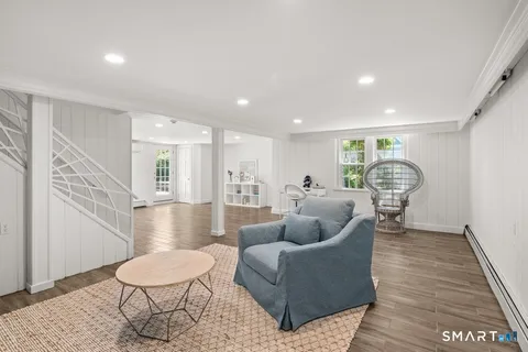 $1,695,000 | 28 East Lane, Darien, CT 06820