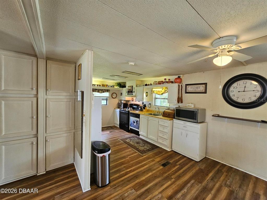 734 Sheldon Circle Port Orange, FL 32127 - Photo 13 of 53