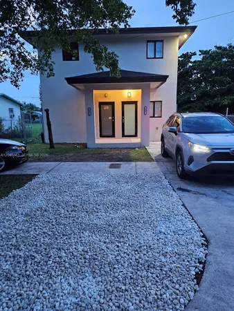 $2,695 | 10455 Southwest 179th Street, Unit 1, Miami, FL 33157