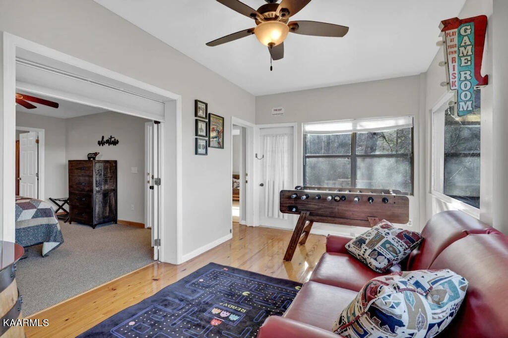 3514 Jakes Ridge Sevierville, TN 37862 - Photo 19 of 28 a living room with furniture and a window