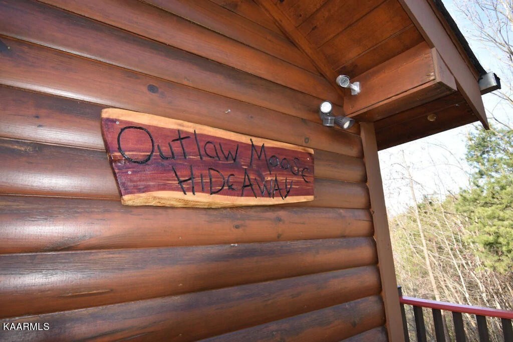 3514 Jakes Ridge Sevierville, TN 37862 - Photo 27 of 28 a view of entryway