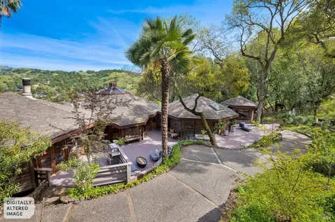 $1,995,000 | 155 De Burgh Drive, San Anselmo, CA 94960