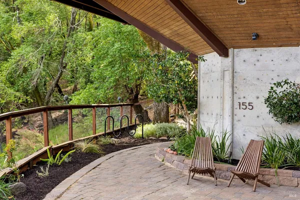 $1,995,000 | 155 De Burgh Drive, San Anselmo, CA 94960