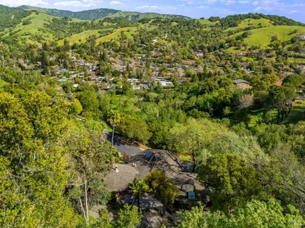$1,995,000 | 155 De Burgh Drive, San Anselmo, CA 94960