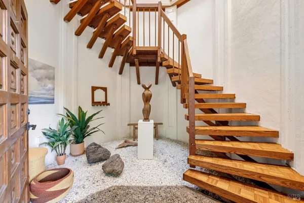 $1,995,000 | 155 De Burgh Drive, San Anselmo, CA 94960