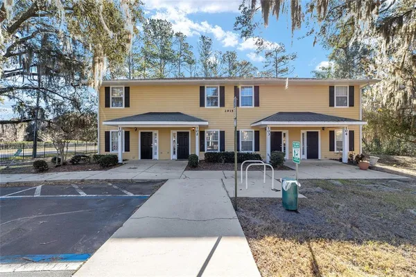 $204,900 | 2915 Southwest 35th Place, Unit 102, Gainesville, FL 32608