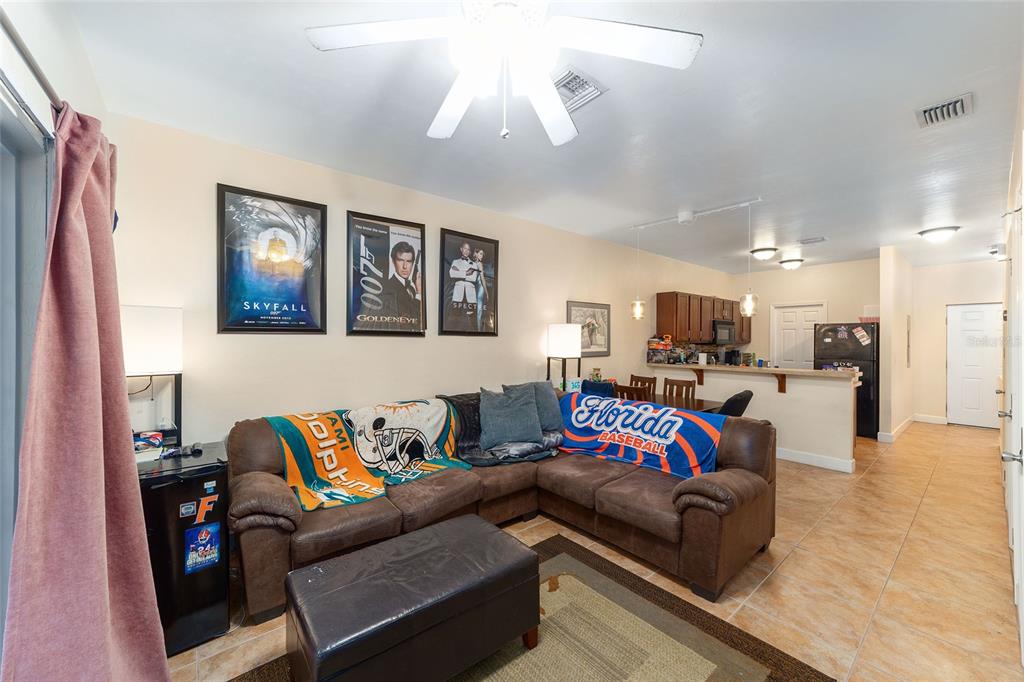 2915 Southwest 35th Place, Unit 102 Gainesville, FL 32608 - Photo 17 of 32