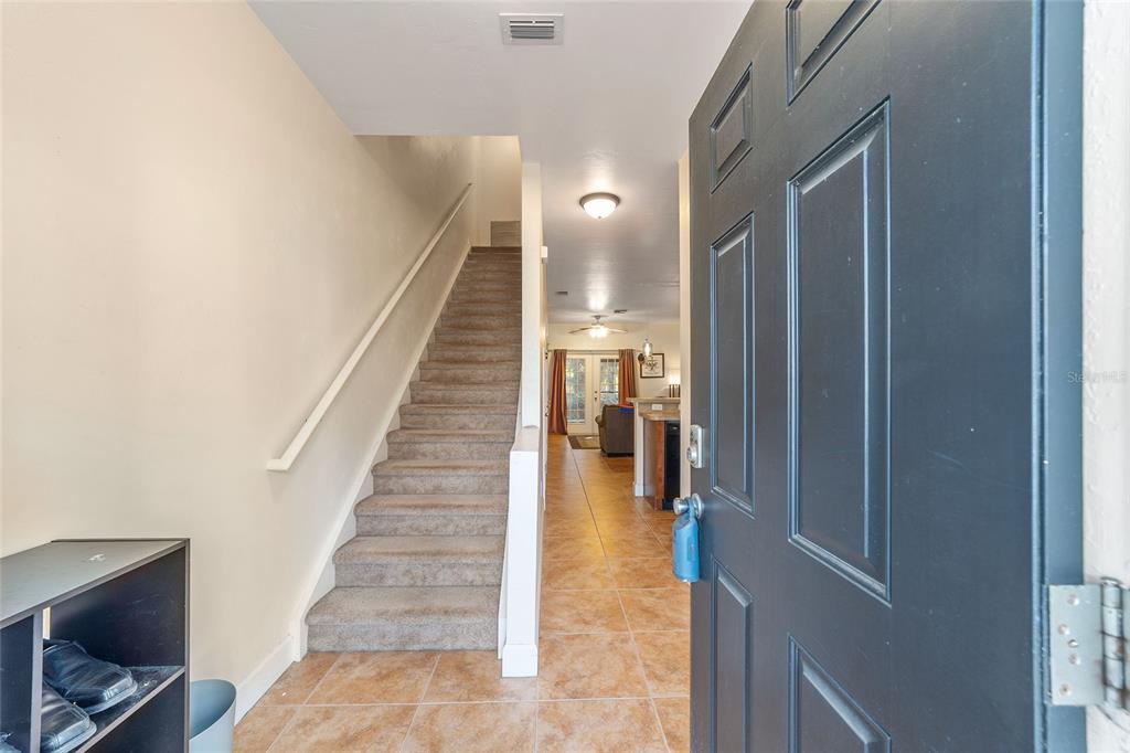 2915 Southwest 35th Place, Unit 102 Gainesville, FL 32608 - Photo 4 of 32