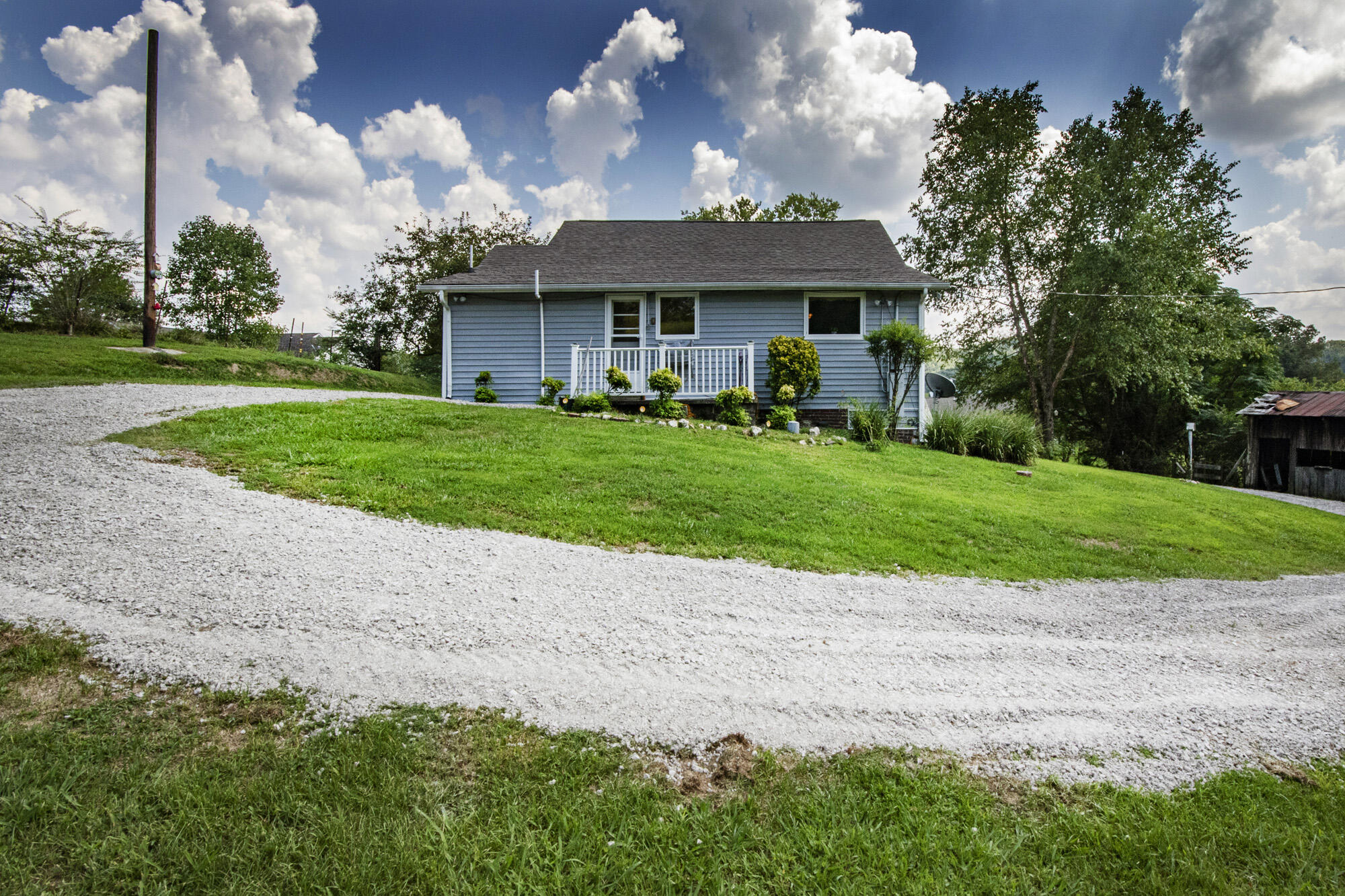3982 Hickory Valley Road Andersonville, TN 37705 - Photo 5 of 36 V19A1634