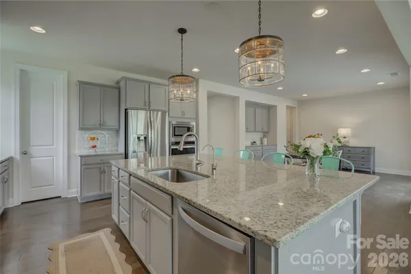 $864,000 | 17204 Saranita Lane, Charlotte, NC 28278