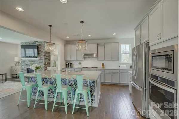 $864,000 | 17204 Saranita Lane, Charlotte, NC 28278