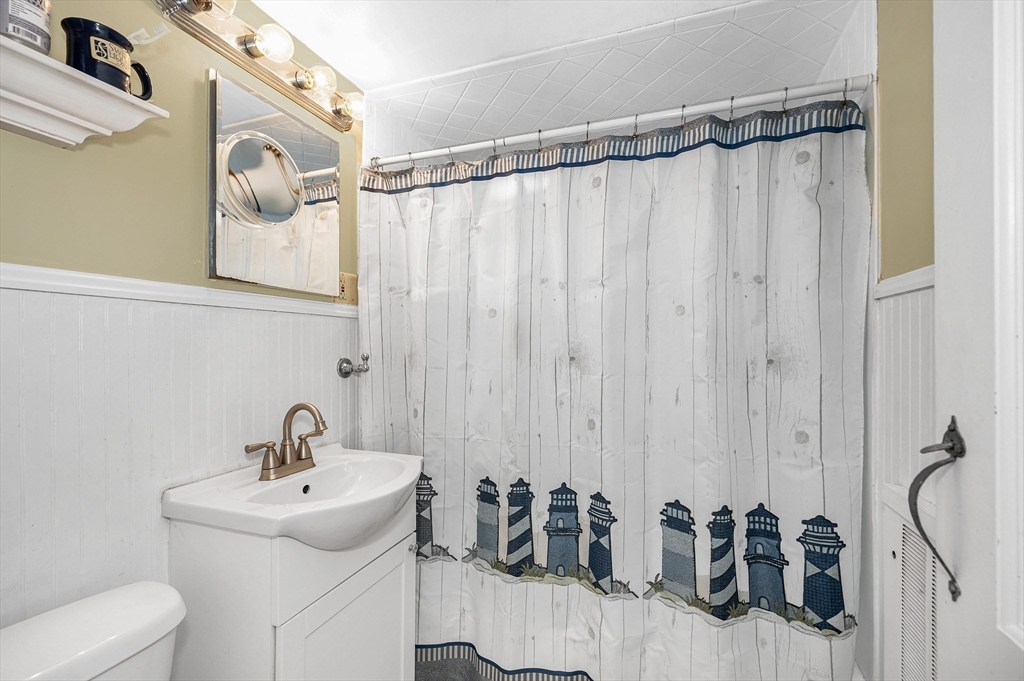 241 Lowell Street, Unit 3 Andover, MA 01810 - Photo 6 of 24