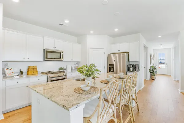 $431,795 | 780 Castle Hl Drive, Yemassee, SC 29945