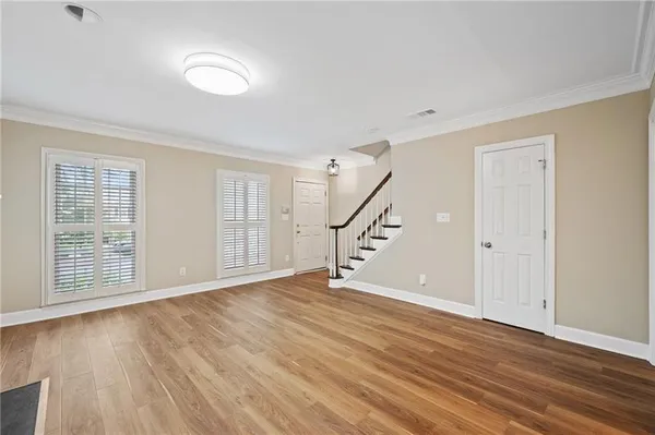 $363,900 | 112 Mt Vernon Circle, Atlanta, GA 30338