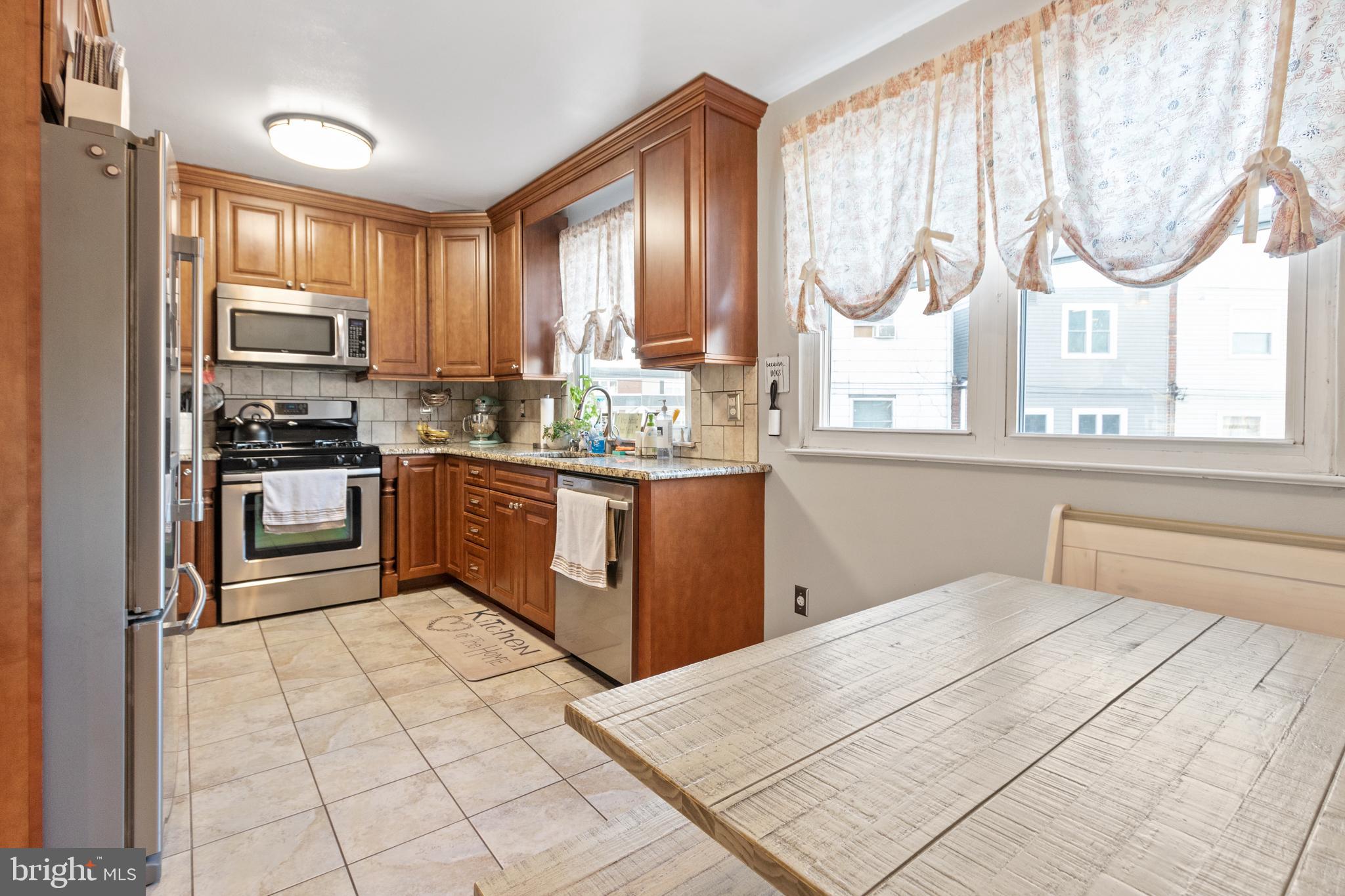 10808 Pedrick Road Philadelphia, PA 19154 - Photo 9 of 26