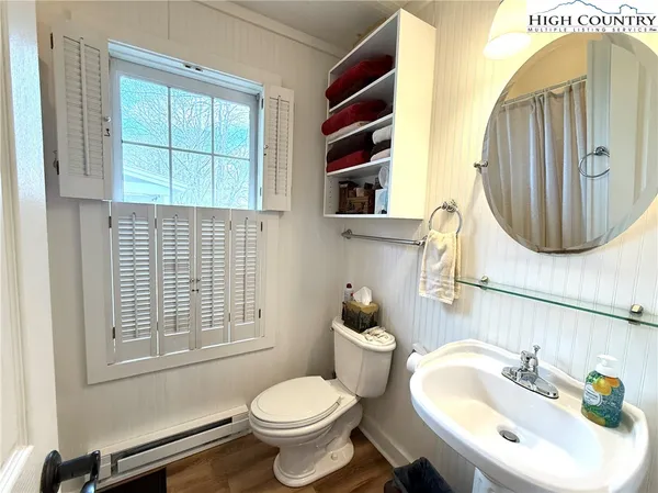 $258,000 | 14 Fish Camp Circle, Newland, NC 28657