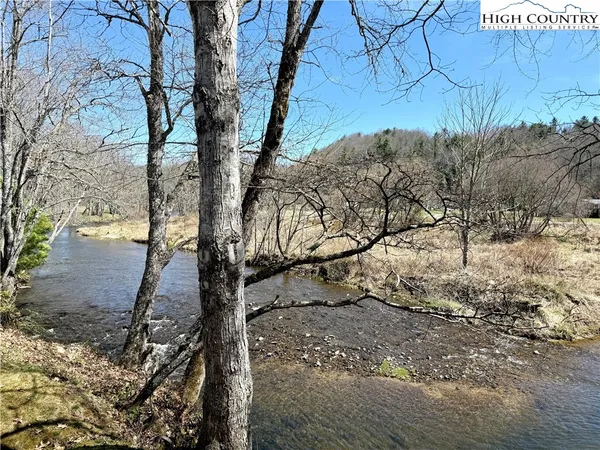 $258,000 | 14 Fish Camp Circle, Newland, NC 28657