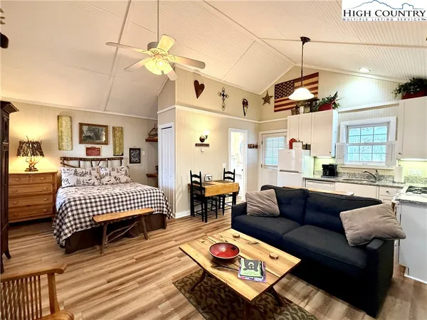 $258,000 | 14 Fish Camp Circle, Newland, NC 28657