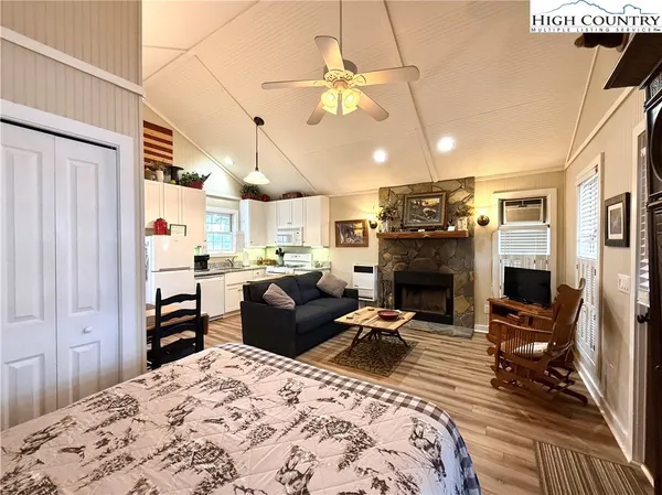 $258,000 | 14 Fish Camp Circle, Newland, NC 28657