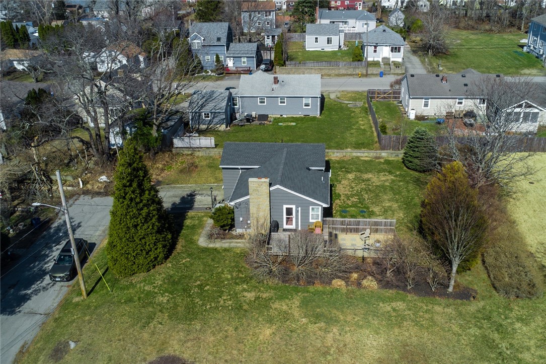 14 Clara Road Tiverton, RI 02878 - Photo 38 of 46 Gallery Image 38