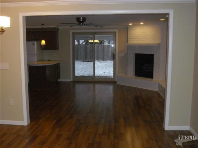 4038 Maplecrest Road Fort Wayne, IN 46815 - Photo 2 of 11