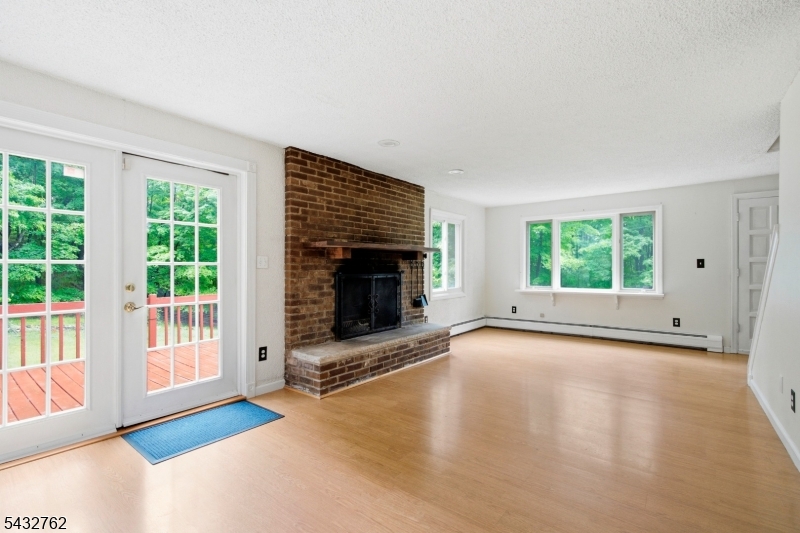 84 Scudders Road Sparta, NJ 07871 - Photo 11 of 31