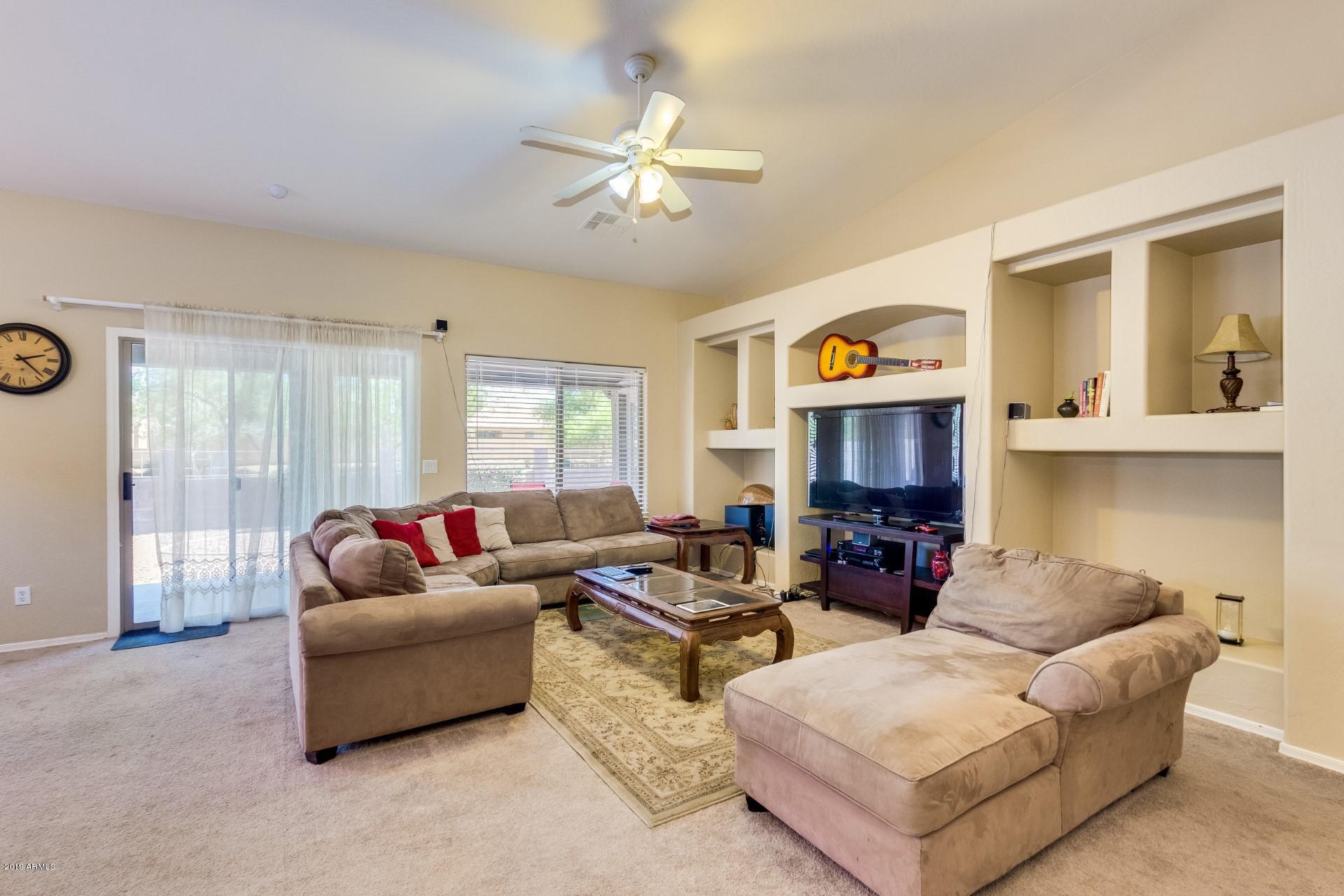 2533 West Darrel Road Phoenix, AZ 85041 - Photo 3 of 20 Darrel (5)