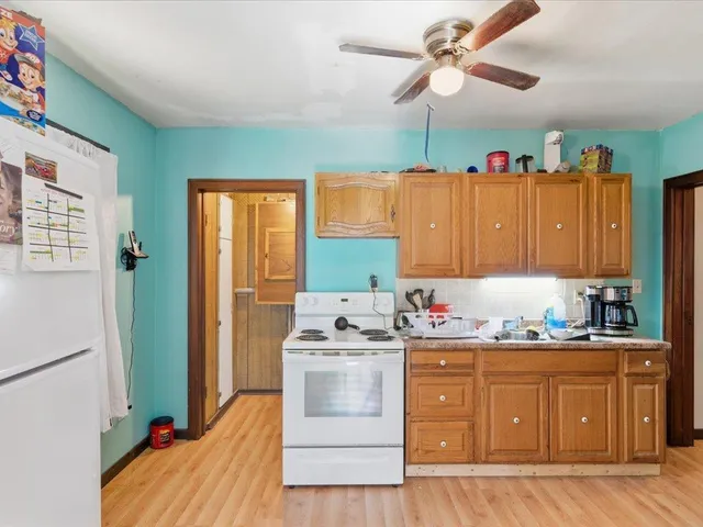 $179,900 | 212 1st Street Southeast, Sebeka, MN 56477