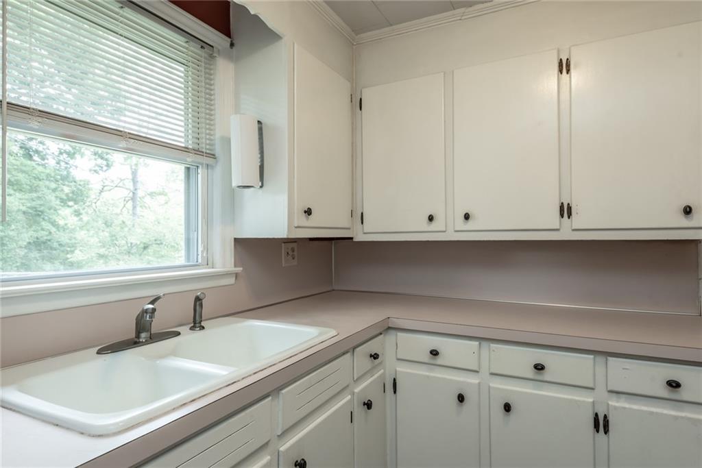 1037 Little Road Newton, NC 28658 - Photo 12 of 44 Gallery Image 12