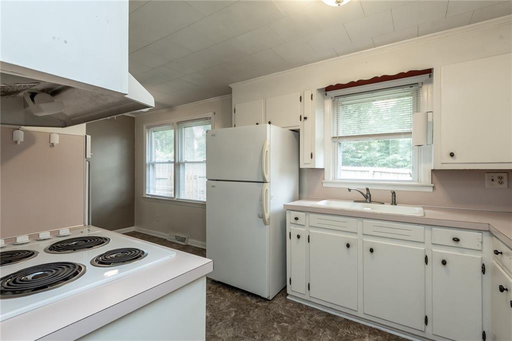 1037 Little Road Newton, NC 28658 - Photo 40 of 44 Gallery Image 40