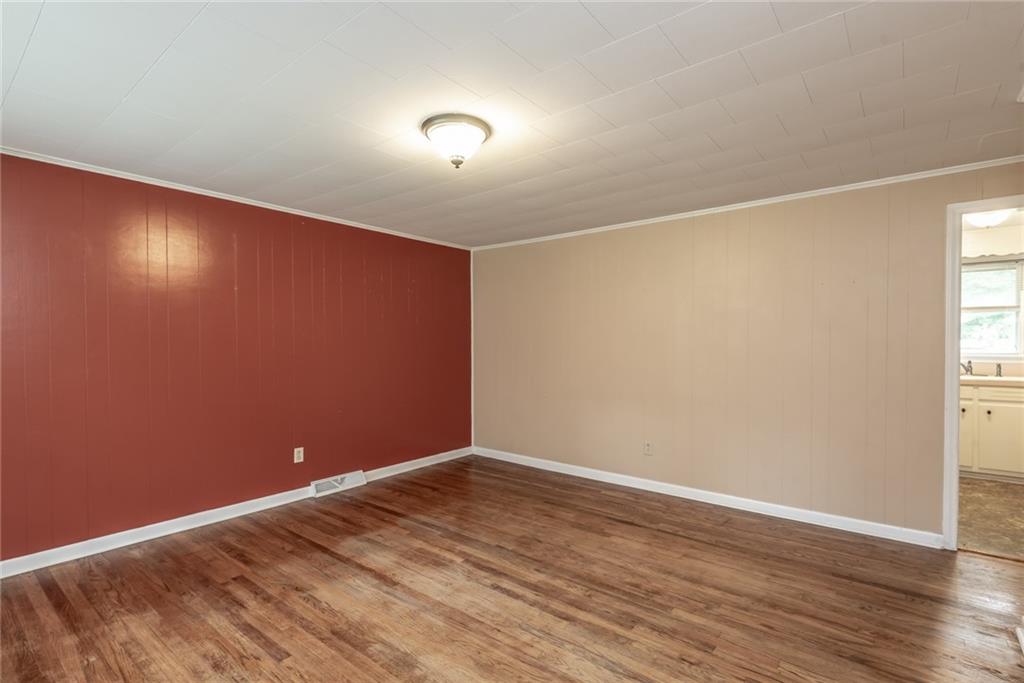 1037 Little Road Newton, NC 28658 - Photo 7 of 44 Gallery Image 7
