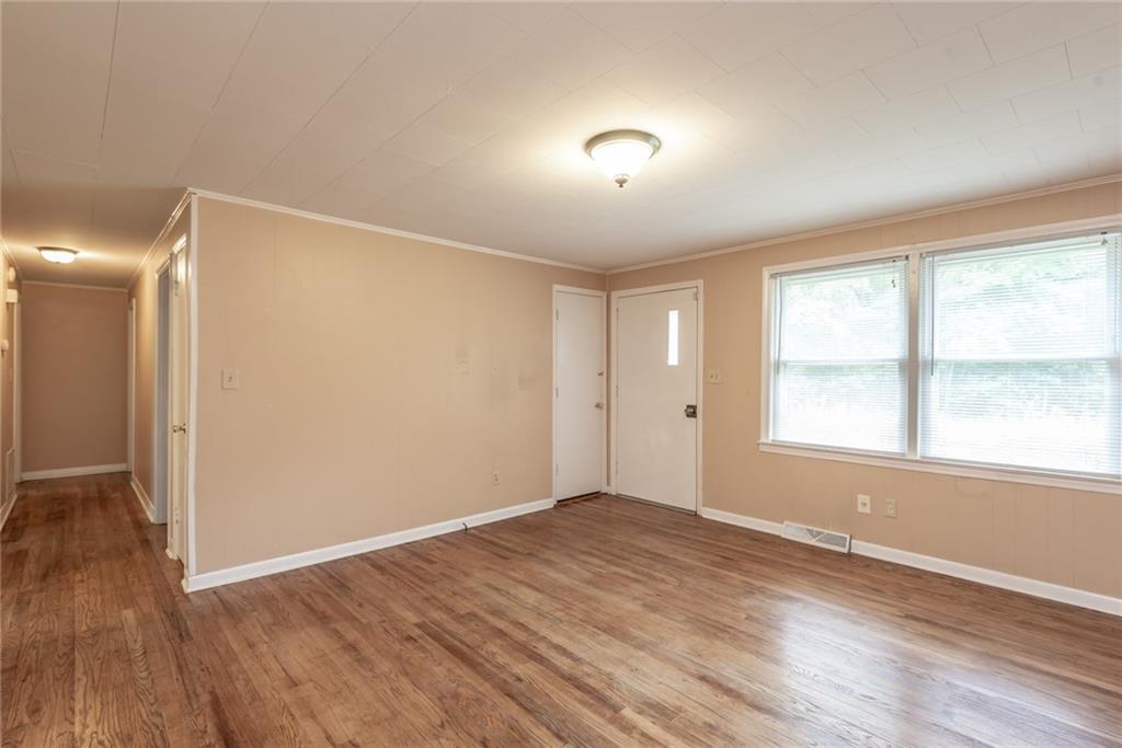 1037 Little Road Newton, NC 28658 - Photo 9 of 44 Gallery Image 9