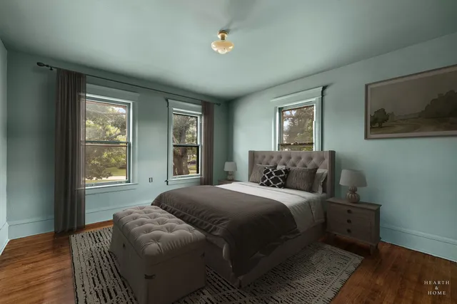 $425,000 | 84 North Walkup Avenue, Crystal Lake, IL 60014