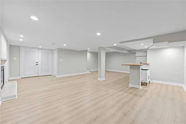 $699,000 | 7019 West 69th Terrace, Overland Park, KS 66204