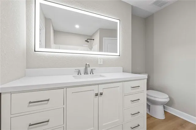 $699,000 | 7019 West 69th Terrace, Overland Park, KS 66204