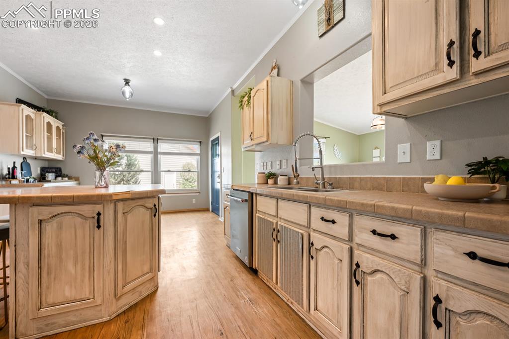 6289 Galbreth Road Pueblo, CO 81005 - Photo 11 of 48