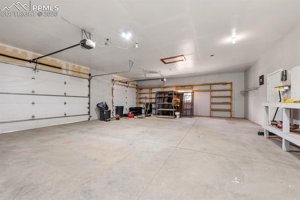 6289 Galbreth Road Pueblo, CO 81005 - Photo 32 of 48
