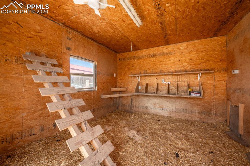 6289 Galbreth Road Pueblo, CO 81005 - Photo 40 of 48 Chicken coop