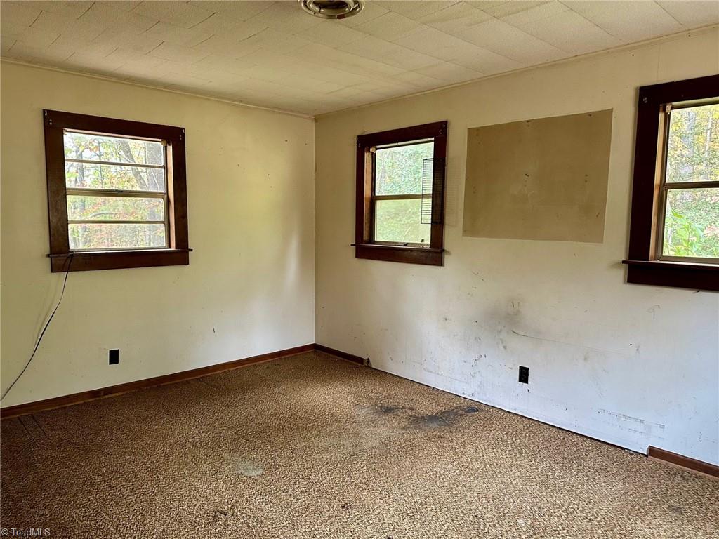 375 Ed Nixon Road Thurmond, NC 28683 - Photo 17 of 31