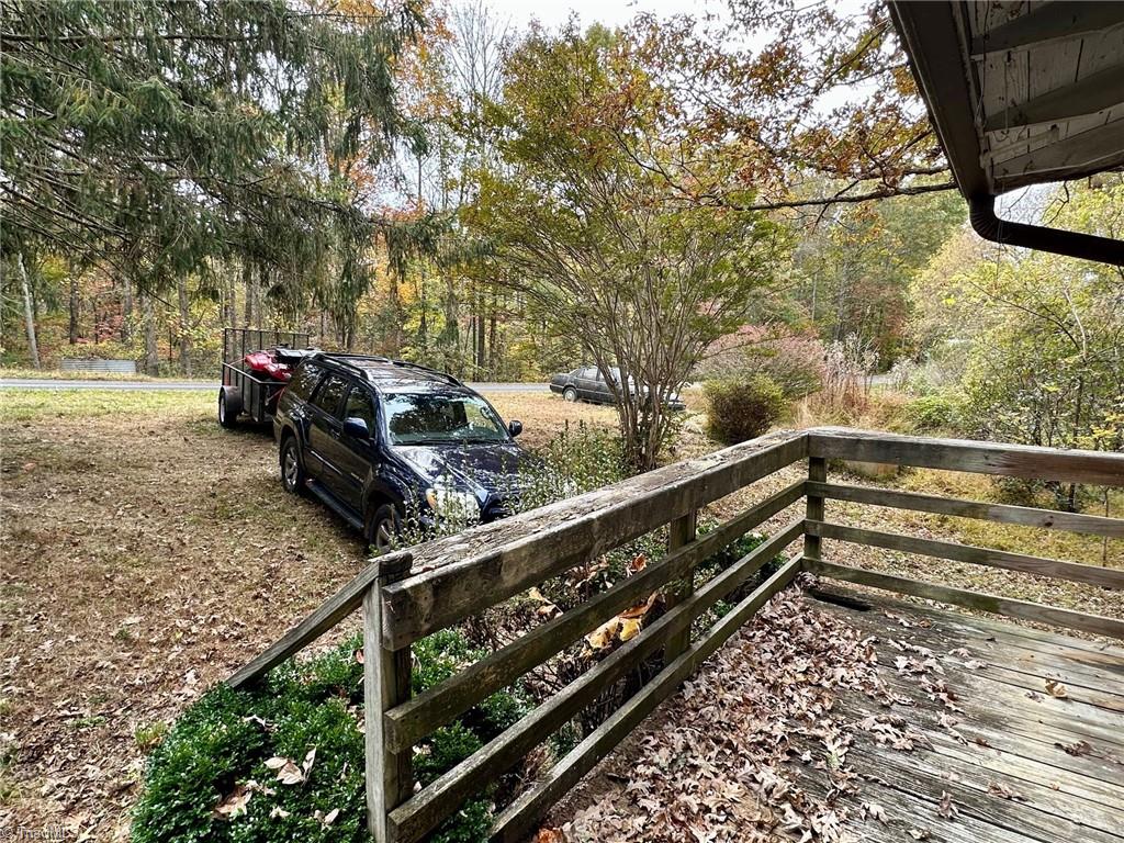 375 Ed Nixon Road Thurmond, NC 28683 - Photo 8 of 31