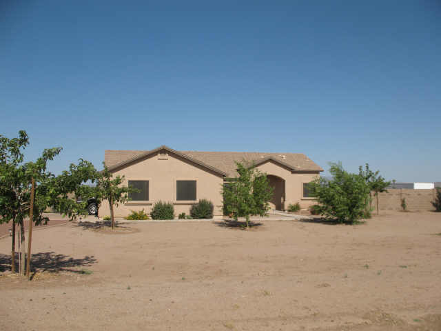 8815 South Dean Road Buckeye, AZ 85326 - Photo 1 of 6 Primary Photo