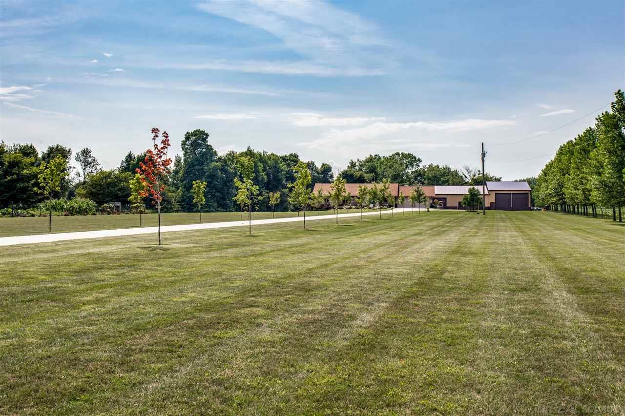 4805 North Lakeshore Road Deckerville, MI 48427 - Photo 13 of 50 31356262-12.JPG