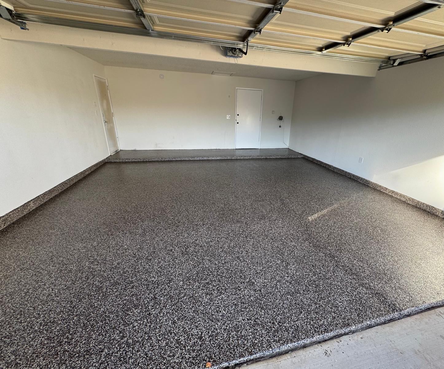 3190 East Vincentia Road Palm Springs, CA 92262 - Photo 30 of 30 Garage