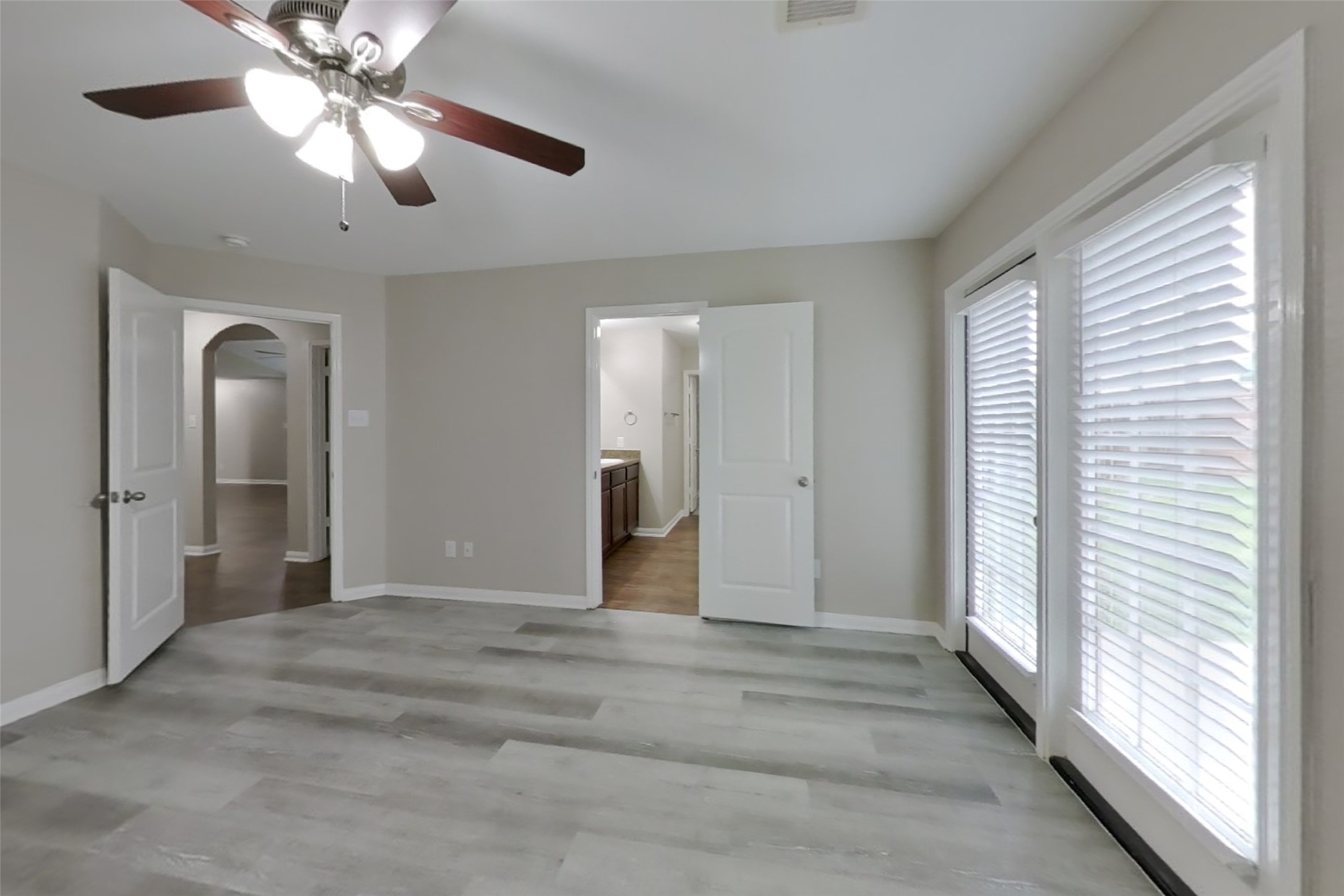 12306 Wavecrest Road Texas City, TX 77568 - Photo 8 of 18